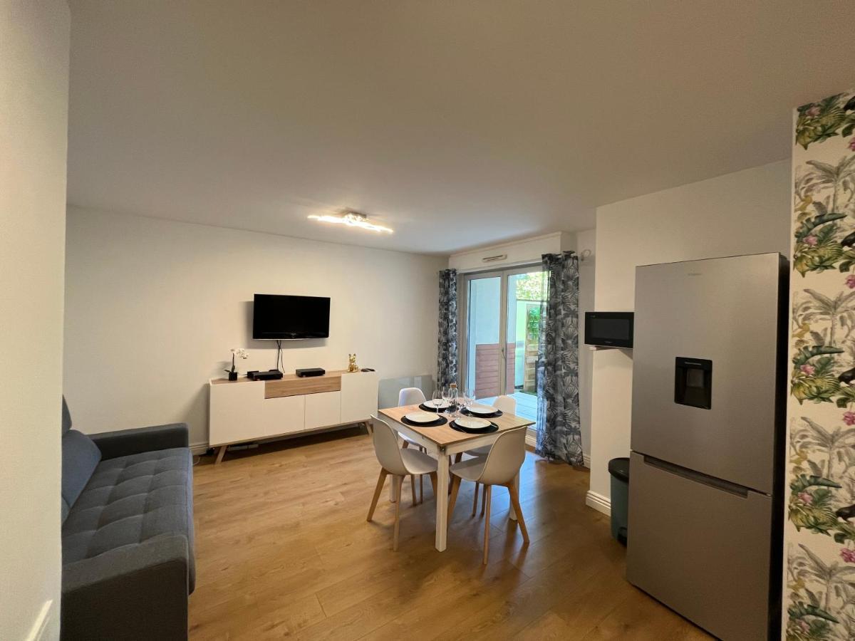 Deux Pieces Cosy A La Croisette Appartement Carrières-sous-Poissy Buitenkant foto